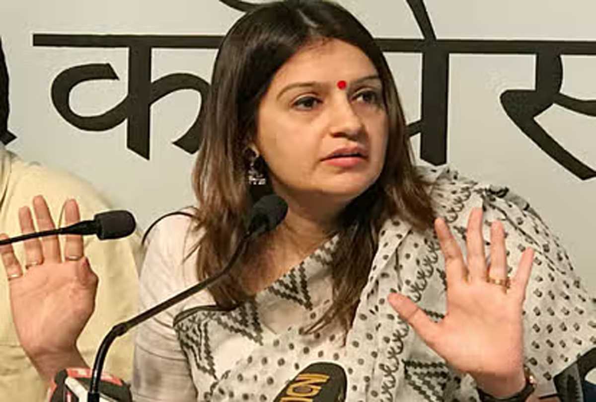 दिल्ली चुनाव : आप को समर्थन देने पर प्रियंका चतुर्वेदी ने कहा, भाजपा को हराने के ल‍िए मजबूत स्थिति में केजरीवाल